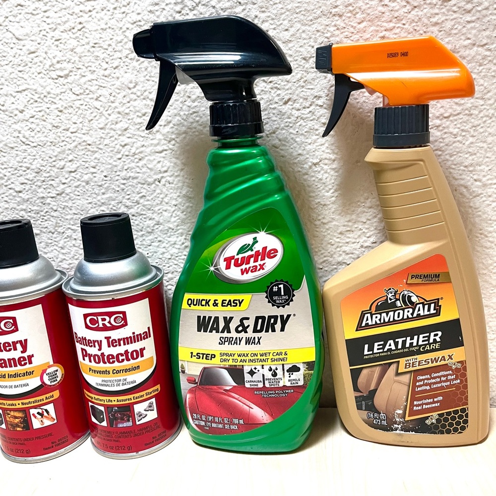 Auto Care Set- WAX/Leather & CRC Battery Cleaner/Terminal Protector Set - Picture 3 of 12